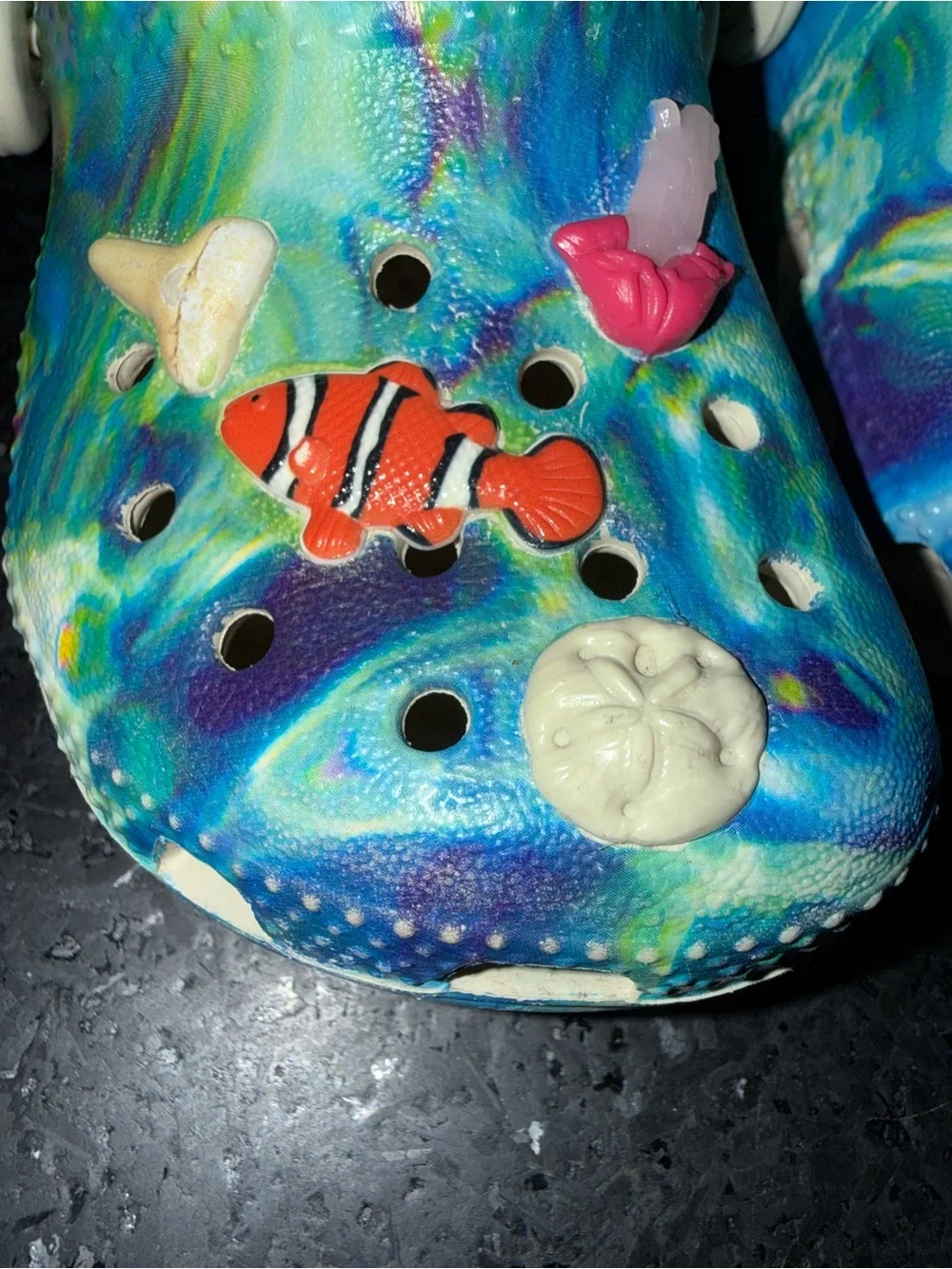 UEC CROCS UNDER THE SEA CLASSIC CLOGS VIBRANT COLORFUL UNDER WATER SEA LIFE SZ 5